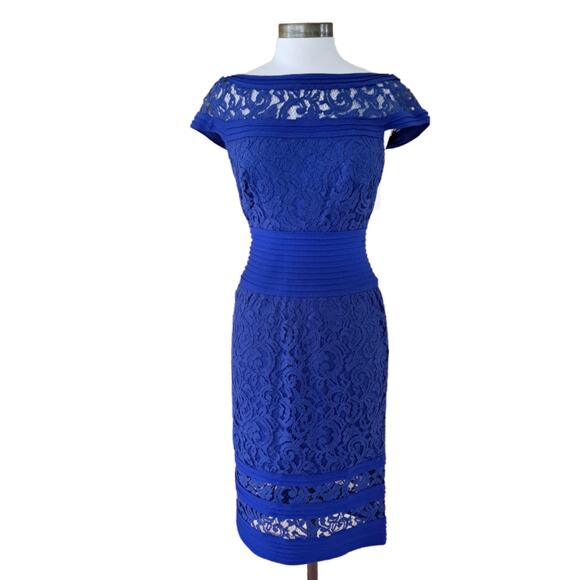 TADASHI SHOJI Blue Lace & Pintuck Bateau Neckline Sheath Dress Sz 10 Cocktail - Picture 2 of 11